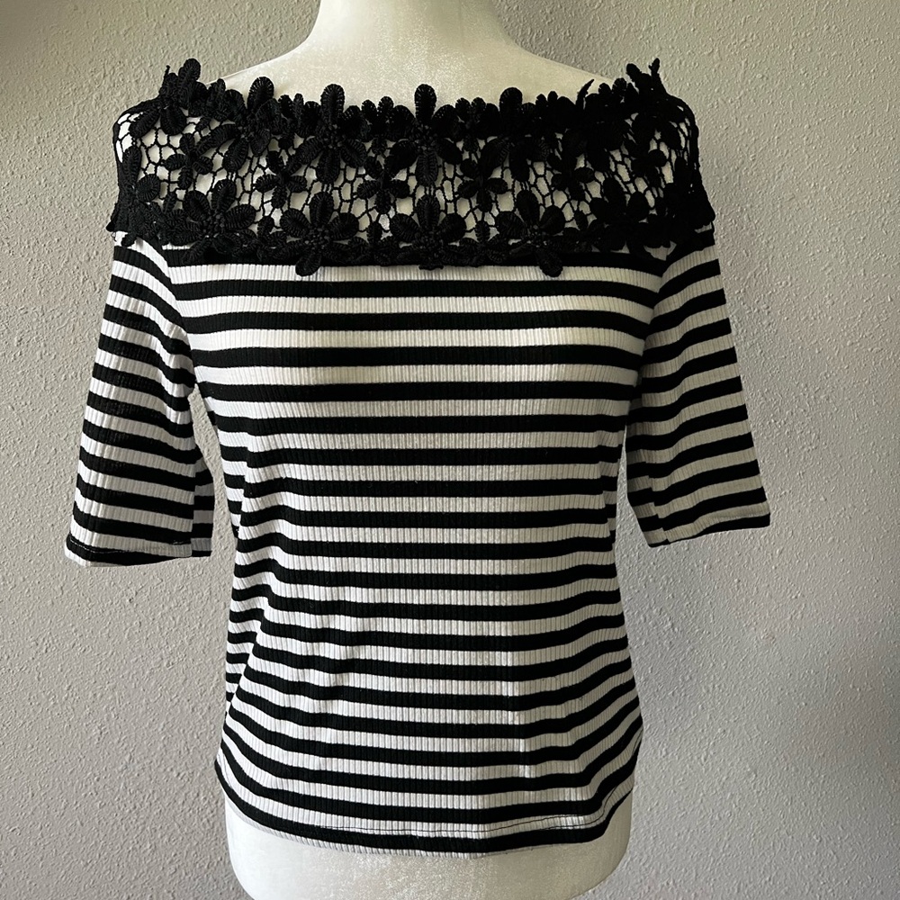 Unique T-shirt